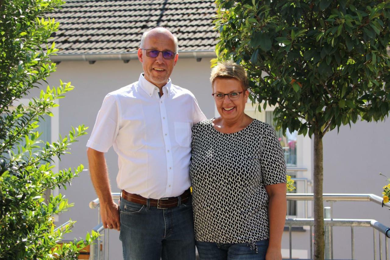 Ferienwohnungen Vulkaneifel Nickenich Extérieur photo